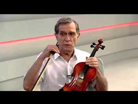 Conheça a trajetória de Jorge Mautner