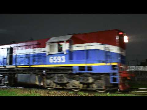 [4K] Colorido tren de contenedores de NCA con destino a Rosario pasando por Marcos Juárez!!!!!!