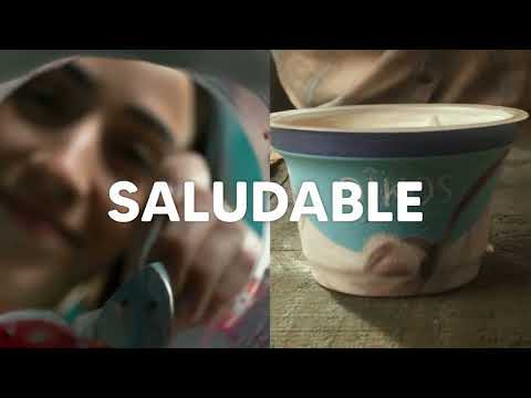 thumbnail video image 2 of Yoghurt griego Oikos natural 900 g, 2 of 7