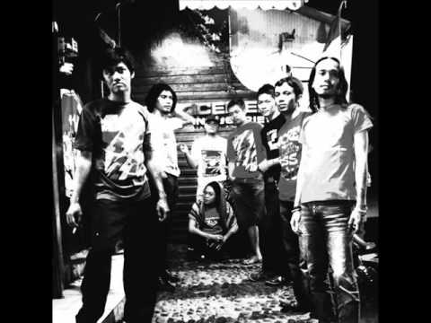 Watu Cilik (original song) By : Sri Redjeki Band Date 2002