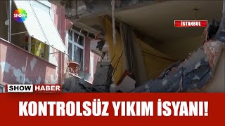 Boşaltılan apartman yan binanın üzerine devrildi