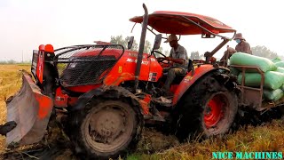 Download lagu Incredible! Power Tractor Kubota M6040SU And Kubota MU5702 Heavy Loading Rice Across The Mud mp3
