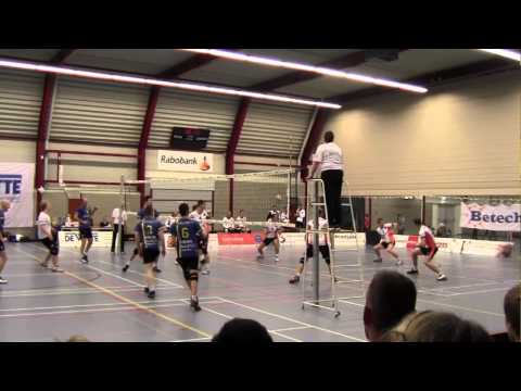 Volleybal Heren 1e div A: De Witte Olhaco H1 - Side-Out H1 [01-02-2014]