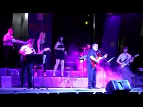 Actuación de Voro "El Liberal" en la Plz. de Beniarjó 08-06-2013