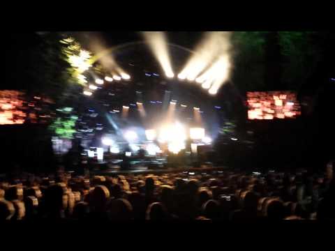 Kings of Leon "Sex On Fire" live @ Smukfest 2013
