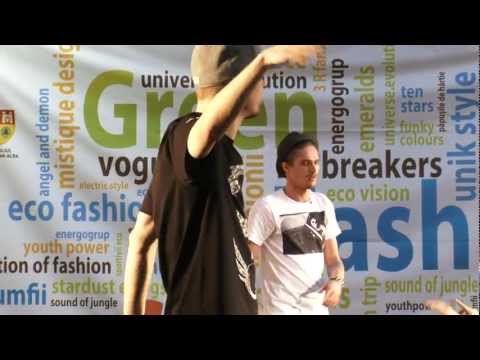 MAXIMILIAN feat Junky