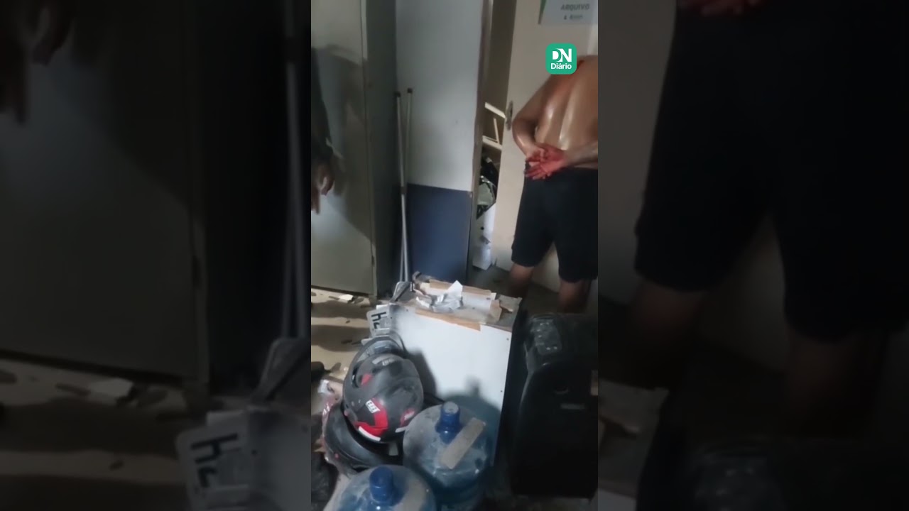 Imagem da notícia Homem com indícios de surto é preso após destruir salas de delegacia em Caucaia