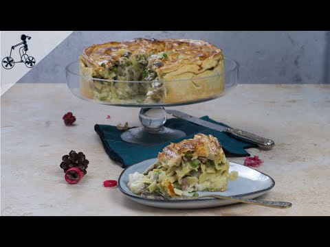 Tagliatelle Pasta Pie With Mushrooms (Il Timballo Del Gattopardo)