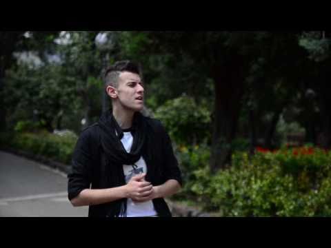 Davide Arezzi nun se pò fa pace official video 2011 by NOkin