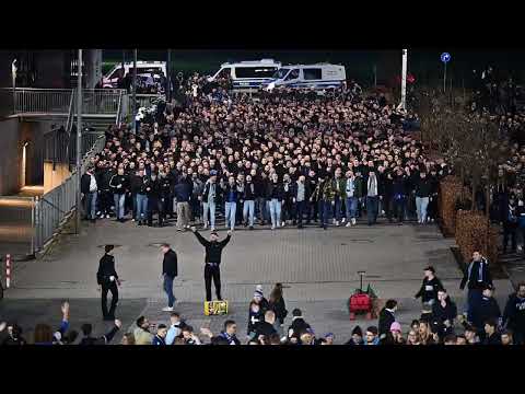 Arminia Bielefeld: Fanmarsch vor dem DFB-Pokal-Viertelfinalsieg gegen Bremen