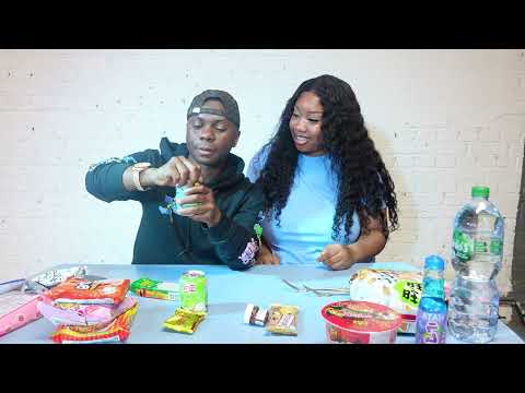 DEGUSTATION ASIATIQUE  😱❤️ - LAURYN ET LÉANA