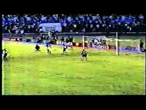 Compacto Atlético 3x2 Cruzeiro 1999 - Minas Esportes