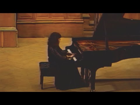 Svetlana Navassardian in Recital • Bach, Beethoven, Schumann • 20.10.1989, Moscow