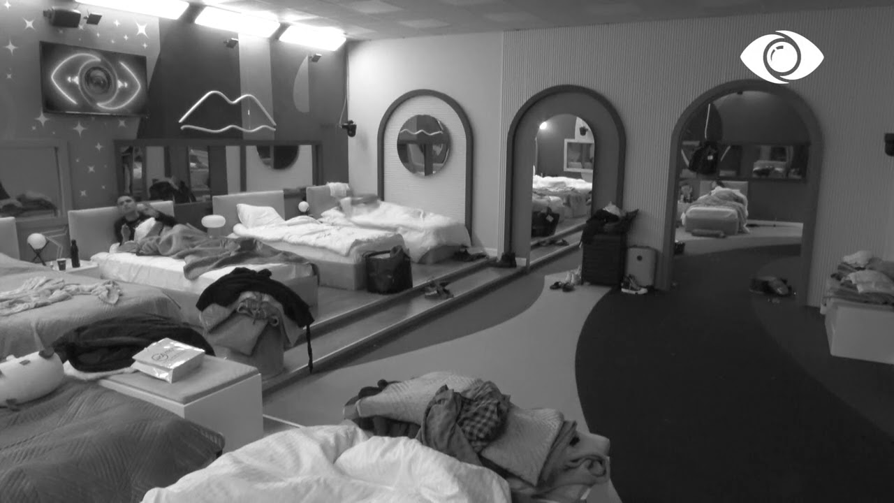 Ty të mbaj mend gjithmonë/ Ngacmimet Kejvina-Kristi