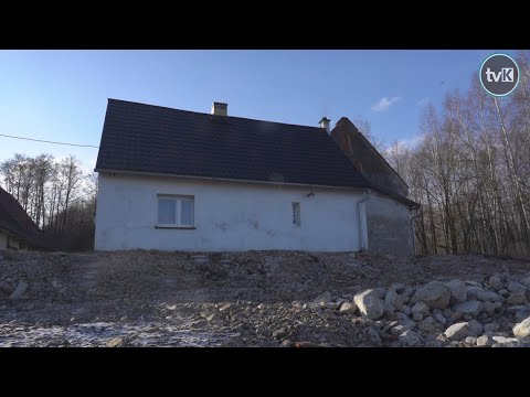 Popowodziowa wyrwa grozi zawaleniem domu