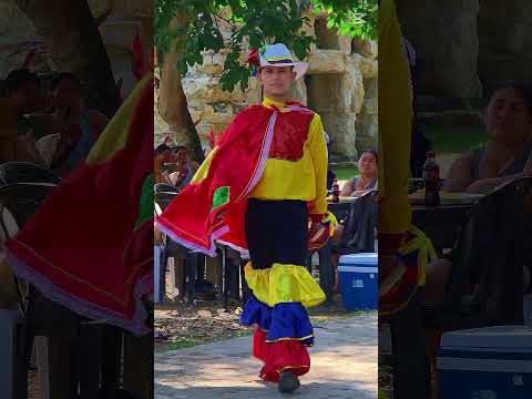 Grupo de Danza Cacique Hunzaá - De Onzaga Santander Colombia para el mundo!