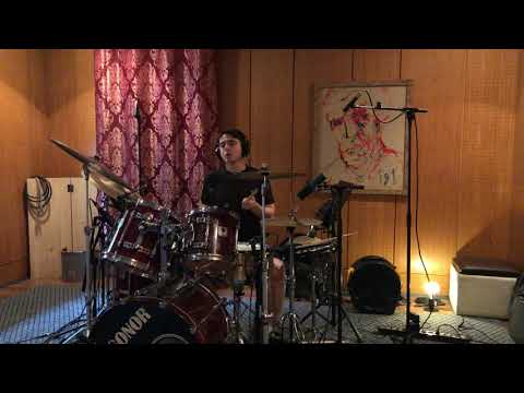 Damjan Danevski Studio Session with Zulu 3.4 ( Circles )