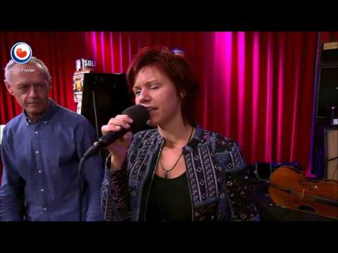 download lagu mp3 mp4 Grytz En Grize Agenda, download lagu Grytz En Grize Agenda gratis, unduh video klip Grytz En Grize Agenda