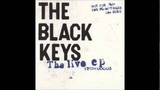 The Black Keys - Girl Is On My Mind (live)