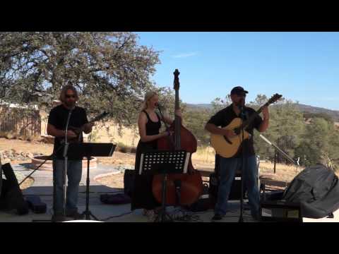 The Strung Nugget-Hickman Winery 'SouthSide' Copyright 2015 All Rights Reserved.