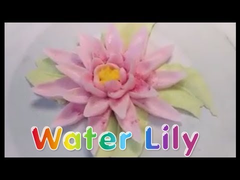 How to pipe a Buttercream Water Lily