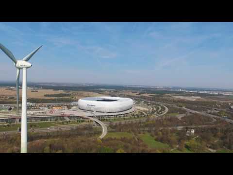 München von Oben - Allianz Arena Heimat des FC Bayern München - Dji - 4K