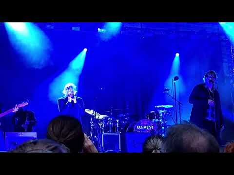 Element of crime / 25.06.22 / Wasserschloss Klaffenbach