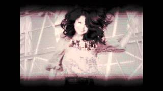 Selena Gomez // Red Light