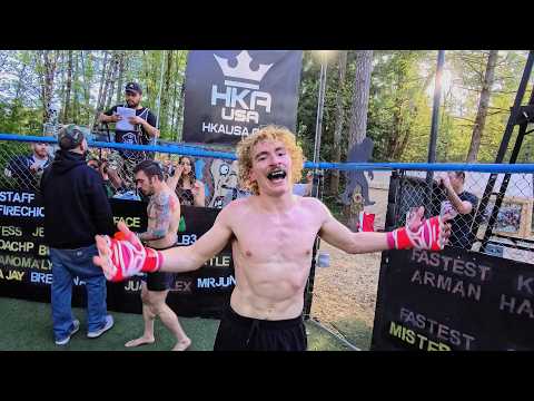 Break time at work? 📱