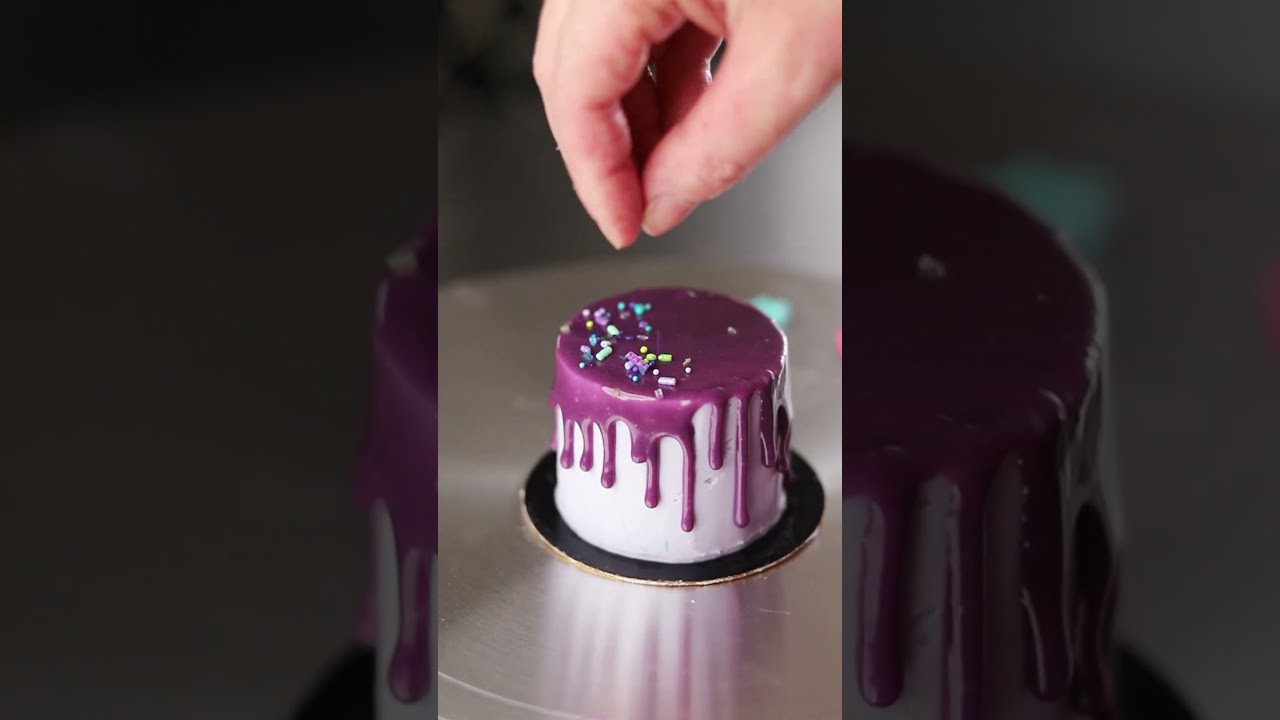 Drip Tiny Cake #shorts #cake #cakedecorating