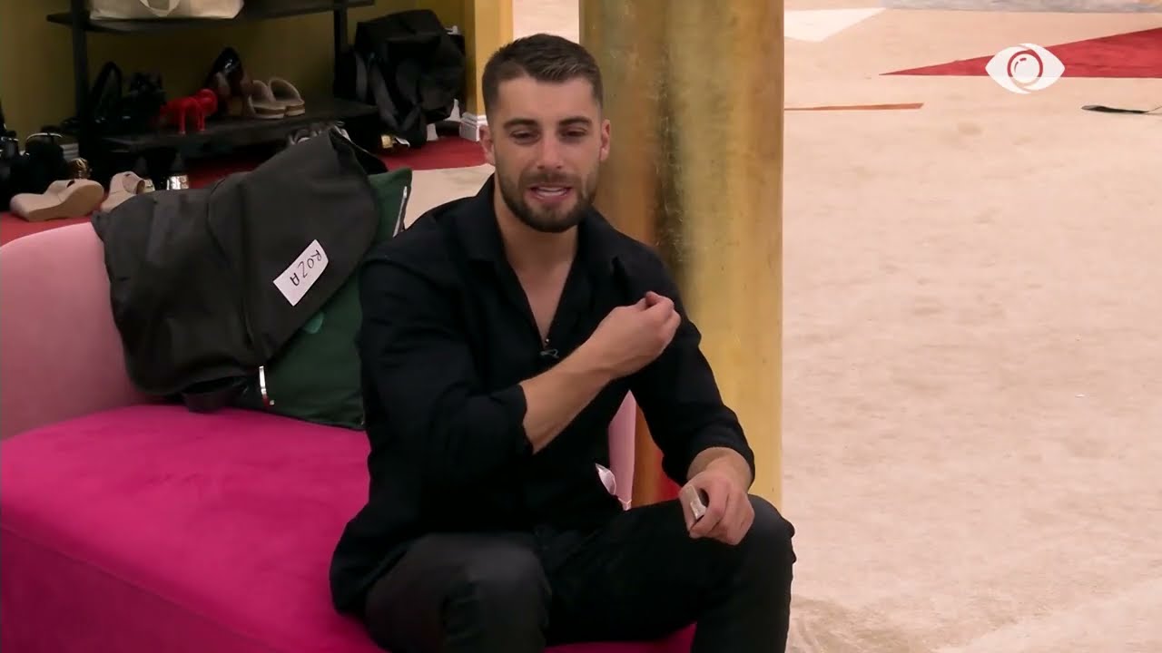 Meritoni-Rozës: Egla e ka humbur, bën muhabete majdanozi