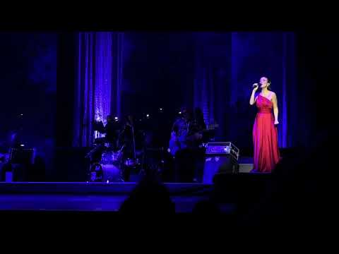 Les oiseaux qu'on met en cage (Notre Dame De Paris)- Elhaida Dani & Angelo Del Vecchio