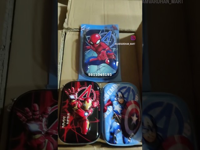 Vídeo relacionado con Estuche Escolar Marvel Avengers Diseño Cuadros con Superhéroes, Ideal para Niños y Niñas - Estuche Avengers Multiusos con Cierre Resistente para Lápices y Accesorios