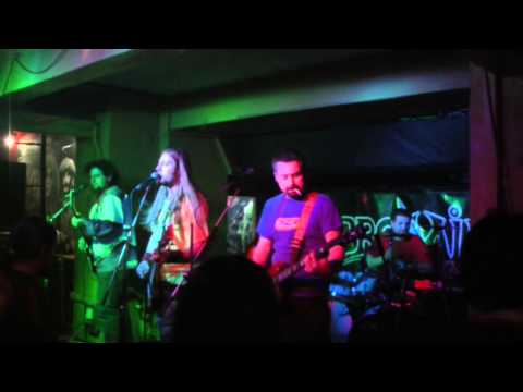 Promile - Co mě nezabije (live)