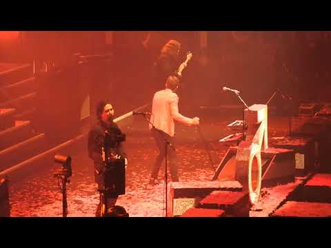 The Killers - Somebody Told Me - Madison Square Garden - 1/12/18