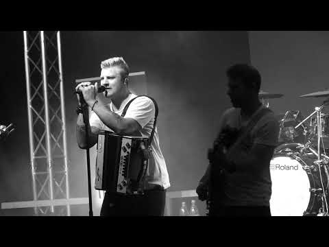 Die PartyHirschen   "Highway to Hell"    Original by AC/DC