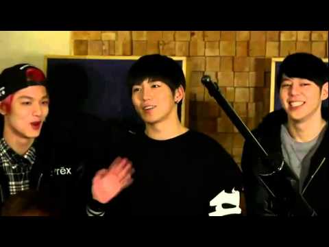 SPEED (스피드) Yoohwan imitates 2AM Changmin