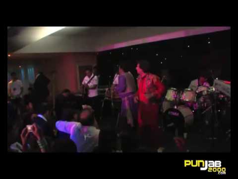 Heera Live at the Legends Gig Part 1 (Video by Punjab2000.com)