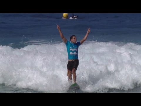 Adrian de Souza è il nuovo campione del mondo di surf 2015