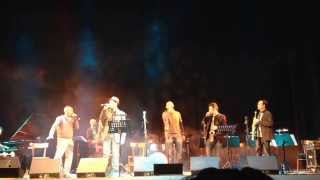 Sardegna chiama Puglia - Sud Sound System "Le radici Ca tieni" @Politeama greco, Lecce 1/03/2014