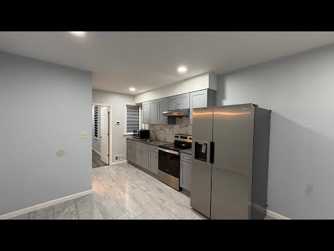 Newly Renovated Bi-Level One Bedroom property video