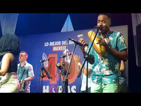 LA VIDA TIENE SABOR  En vivo