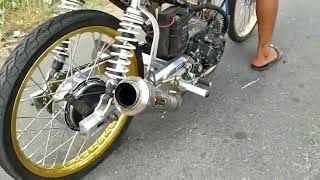 Download lagu Drag Bike Motor Bebek 200cc Wijaya Racing Kediri Setting mp3
