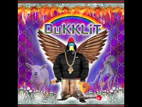 ToMMY DoCKeRZ - CLaPFeLD Ft. BiLL SYKeZ (PRoD PRo P)