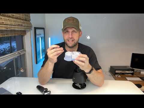 Braun Series 7 Shaver Cleaning Demo
