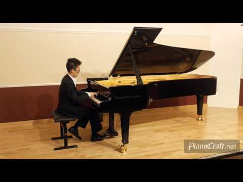 Muzio Clementi Sonata in F#min Op26 No2 Yi Chen Feng Pianist