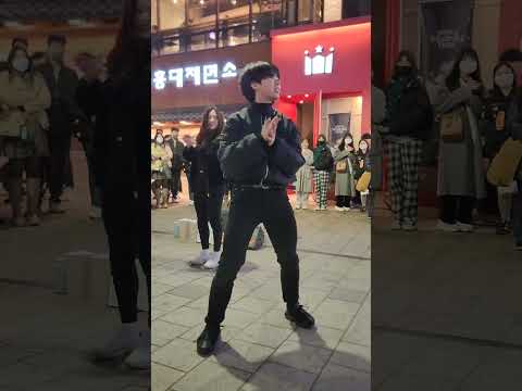 홍대버스킹 230224 이찬욱 - 박수(CLAP) (SEVENTEEN Dance cover)