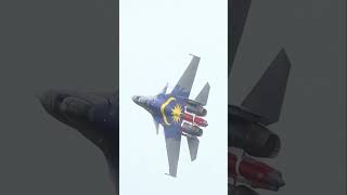 Download lagu Royal Malaysian Airforce Su-30 🇲🇾  #military #airforce #malaysia #malayalam #su30mkm #langkawi mp3