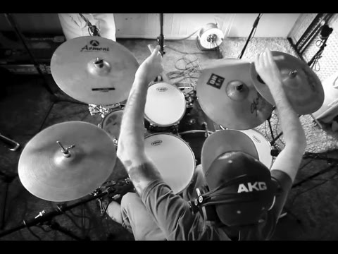 MIGHTY MAGGOTS - Feeling Good (Grab A Beer)