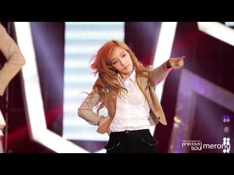 111106 [Taeyeon Fancam] Sharing Love Concert - The Boys (merong)